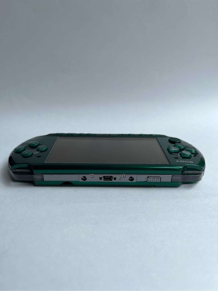 Rare Japanese PSP-3000 and Games