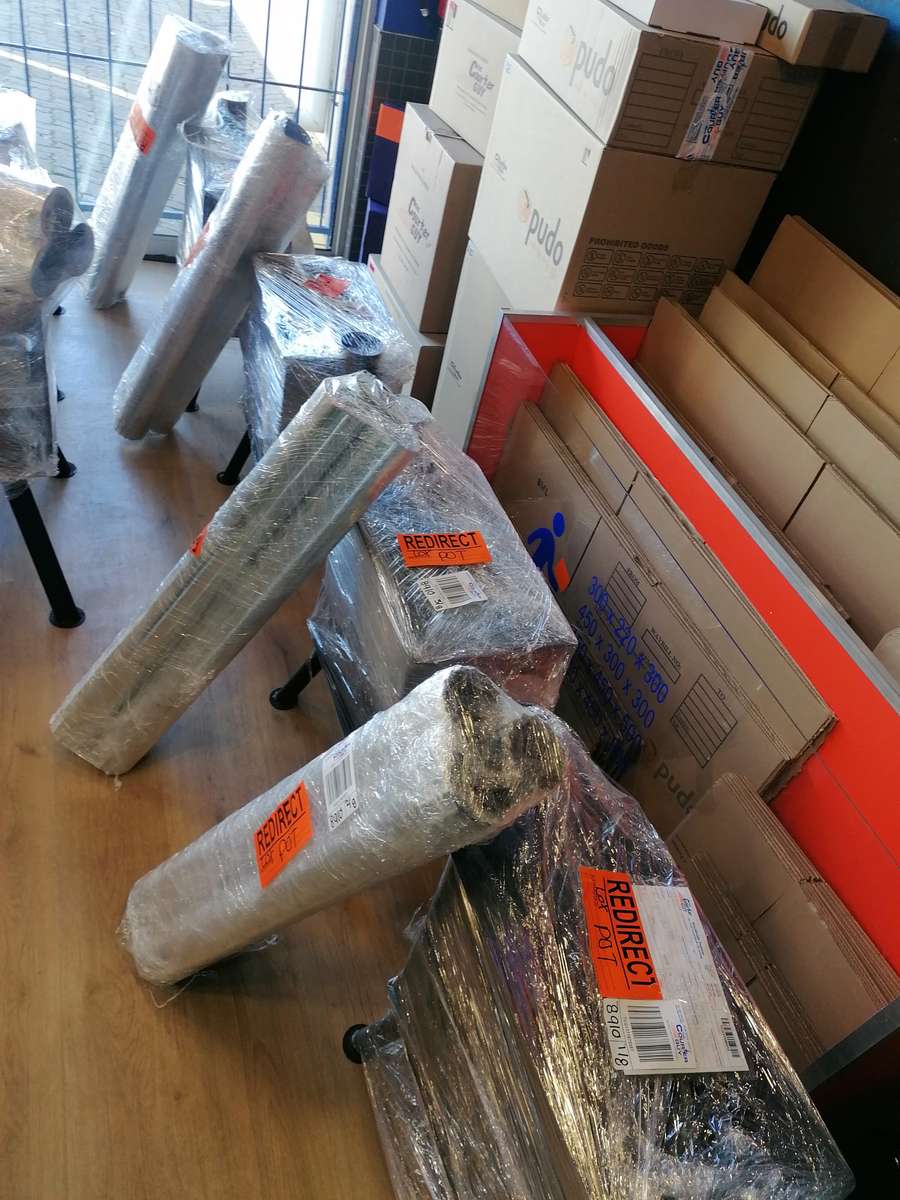 1 plate Rhino coal stove indoor and outdoor new.