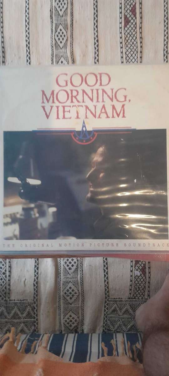 Good morning vietnam LP