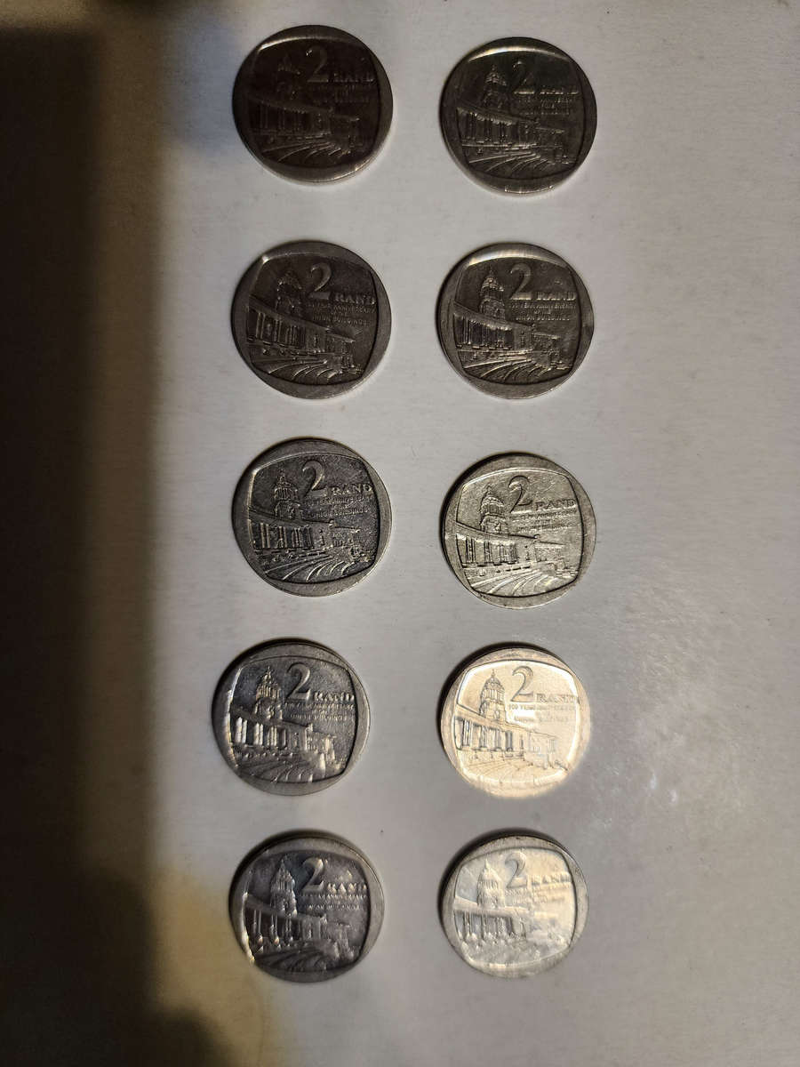 10x S.A Two Rand Coin - 100 Year Anniversary Of The Union Building - 2013.