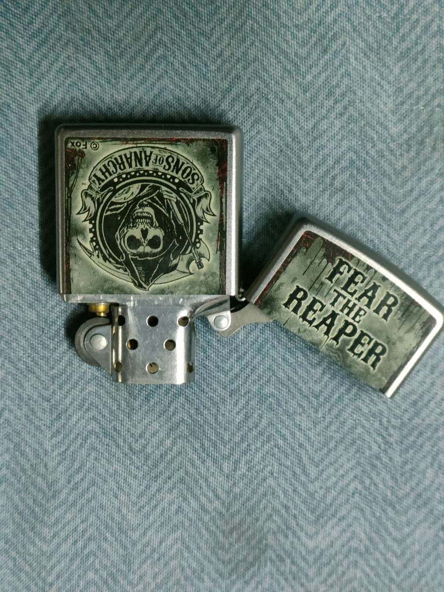 Zippo lighter
