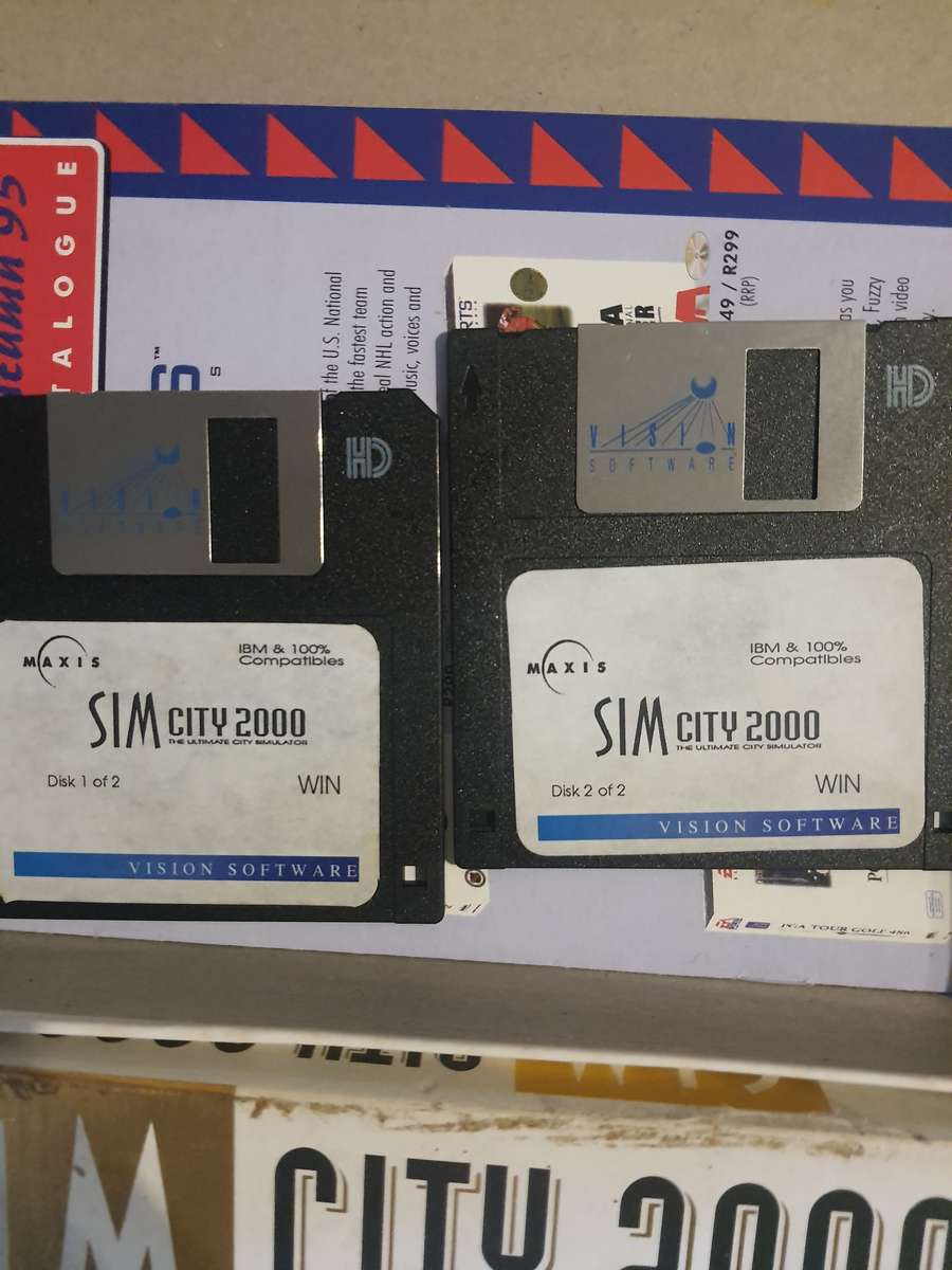 Sim City 2000 - Floppy Disc PC Game