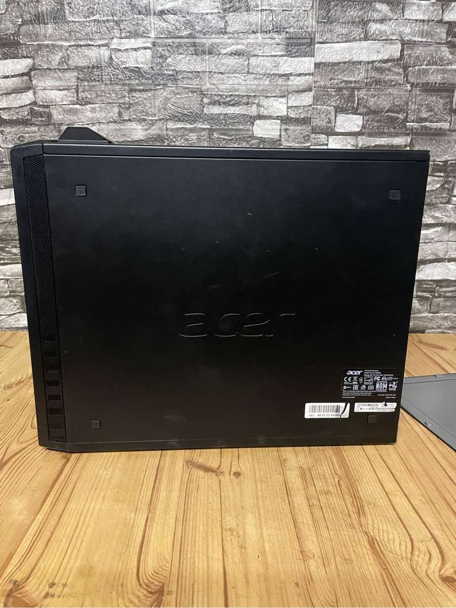 Acer Veriton M-ATX Case**DvD rom included**Empty Case