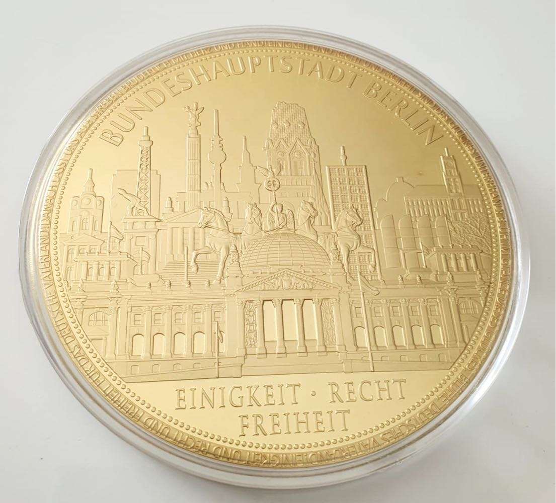 100 mm - GOLD PLATED - COLOR APPLICATION - XXXL `Brandenburger Tor`