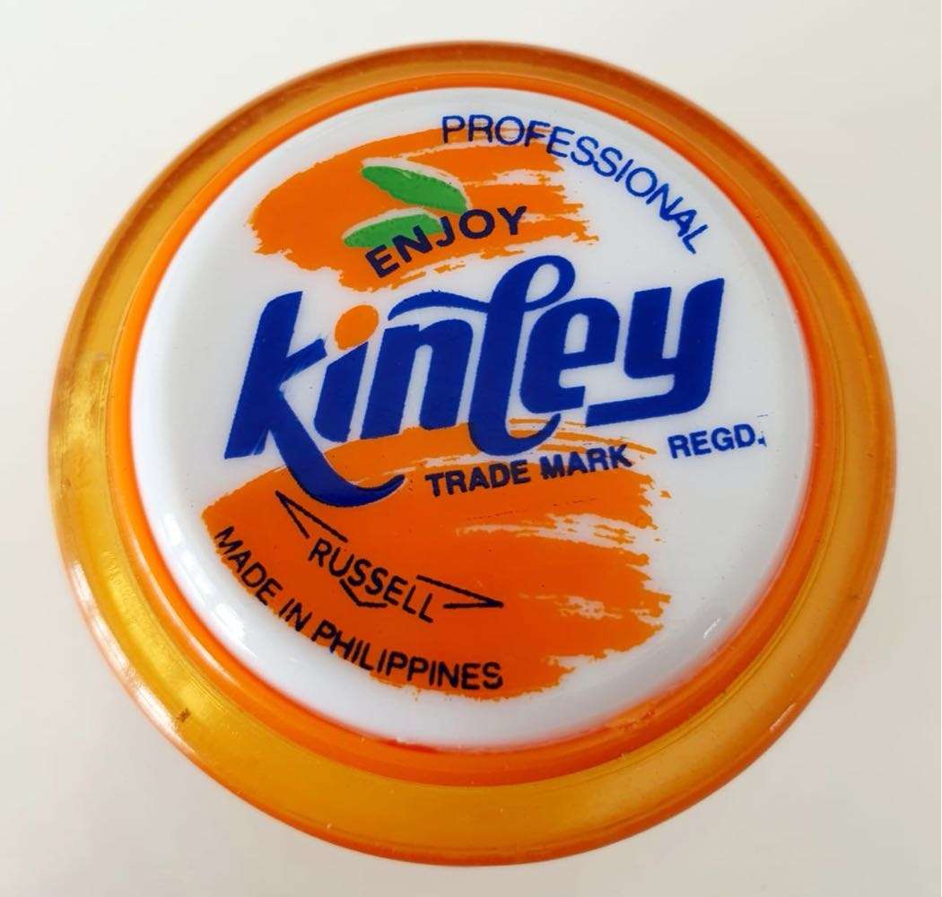 STUNNING VINTAGE YO YO - KINLEY BRANDED - RARE ITEM