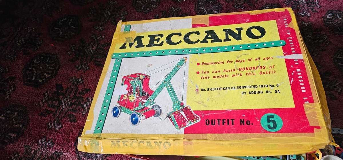 Vintage Meccano  set outfit no 5