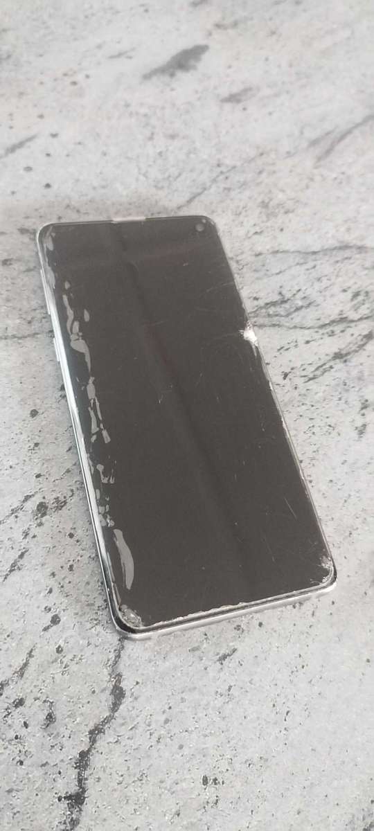 Samsung Cellphones (Lot)