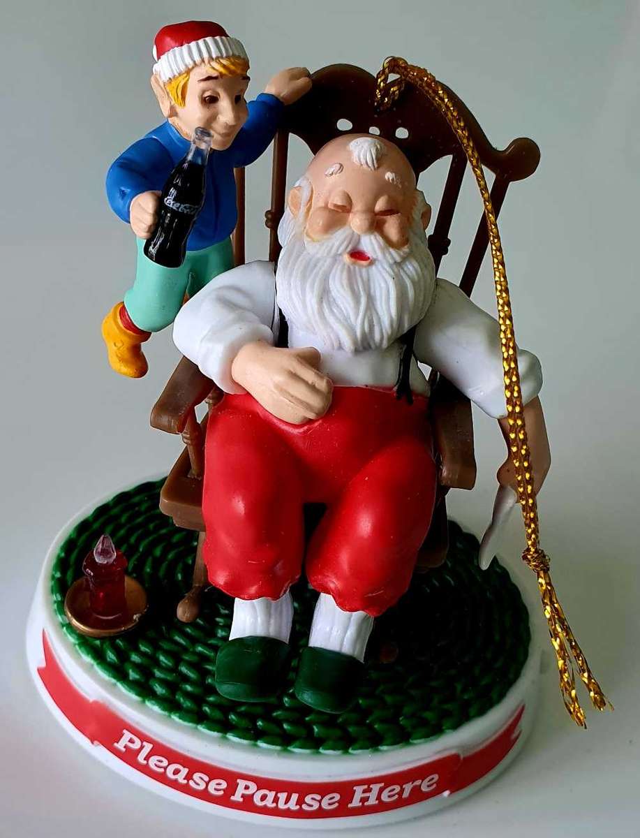 VINTAGE COCA COLA - MUSICAL CHRISTMAS ORNAMENT