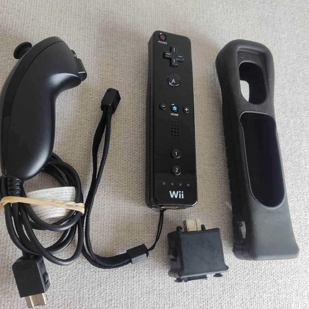Wii controller +wii motion plus attachment +nunchuk nintendo originals