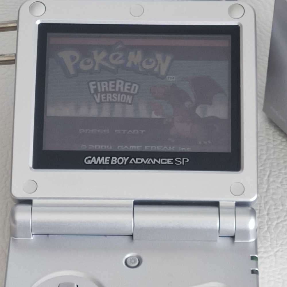 Pokémon FireRed Version Gameboy Gba