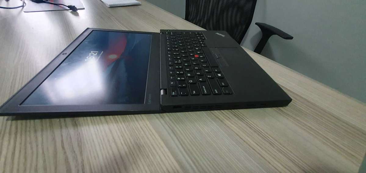 Lenovo X270