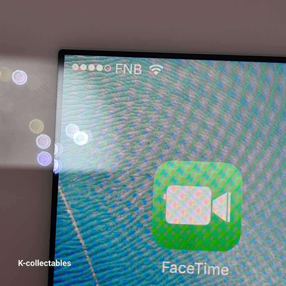 Ipad A1430. Cellular / takes Sim