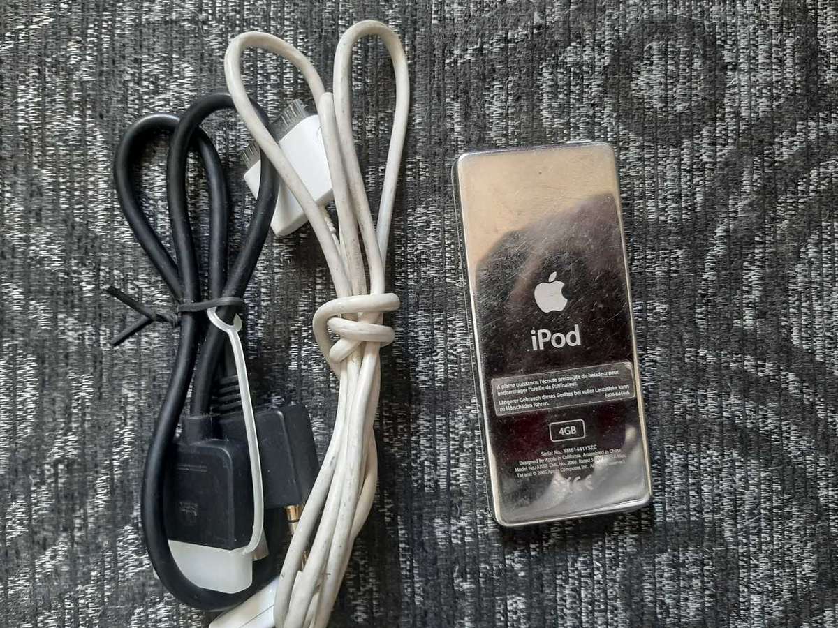 Ipod mini second generation