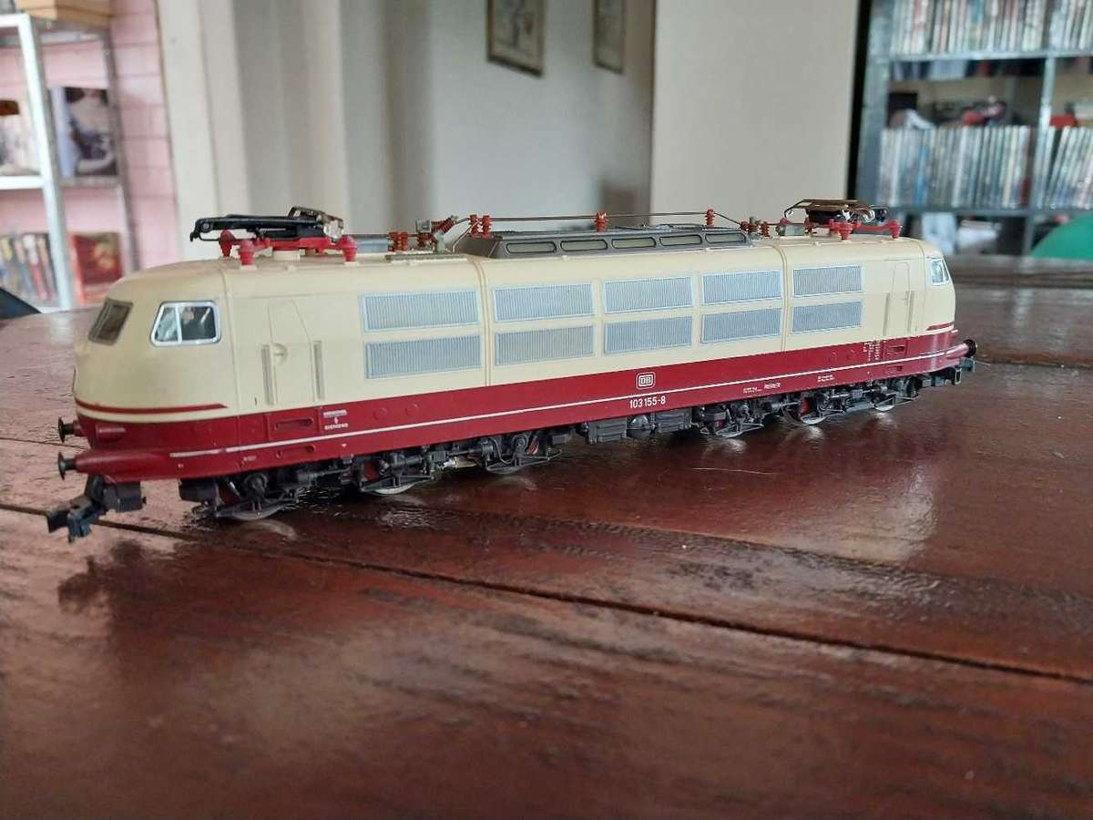Fleischmann DB coco electric loco