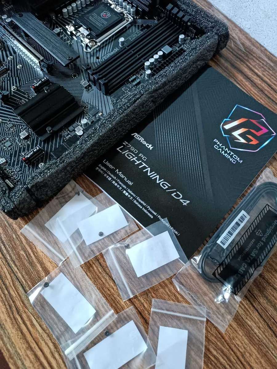 ASRock Z790 PG Lightning D4