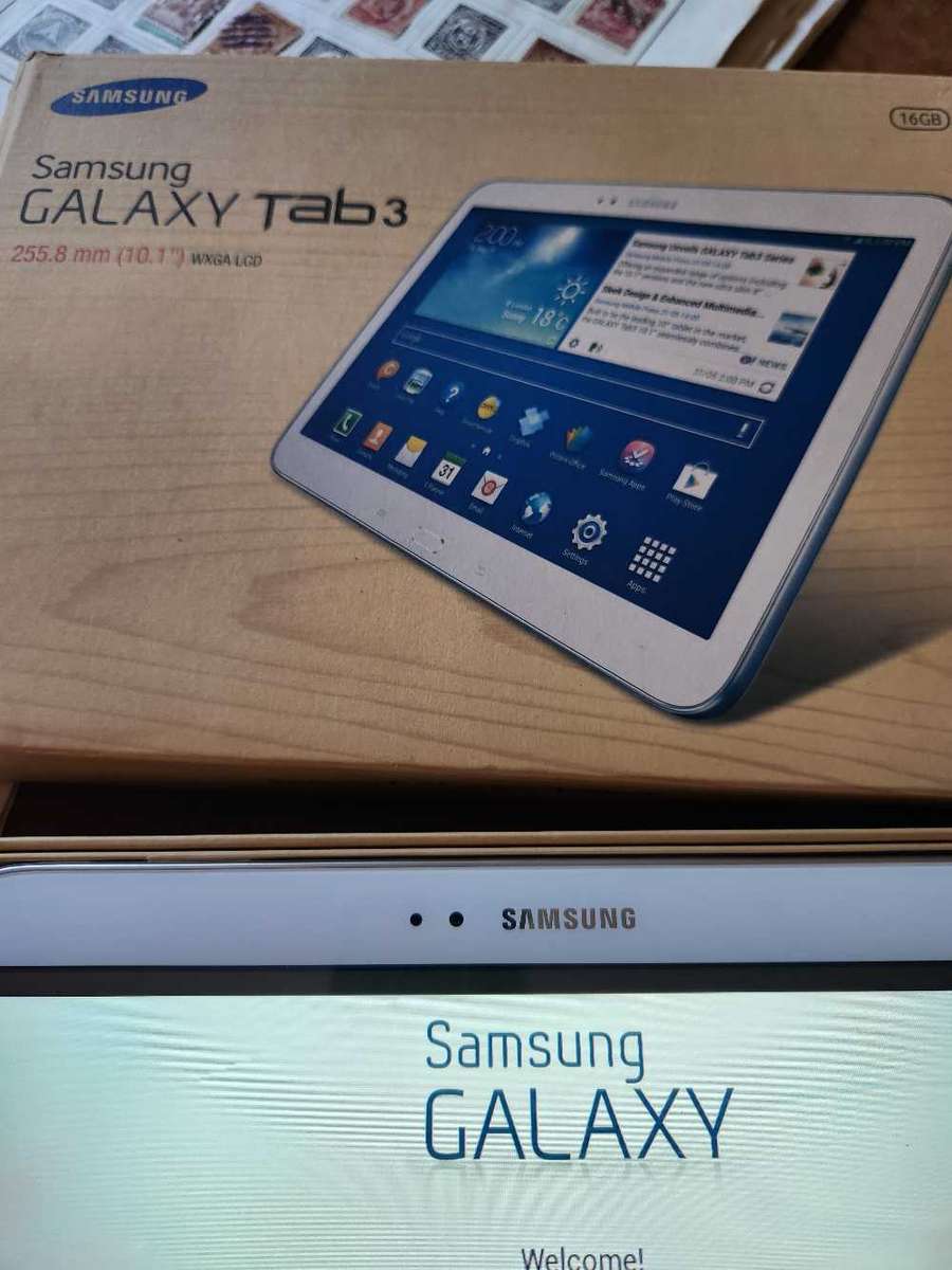 Samsung Galaxy Tab3 (no charger)