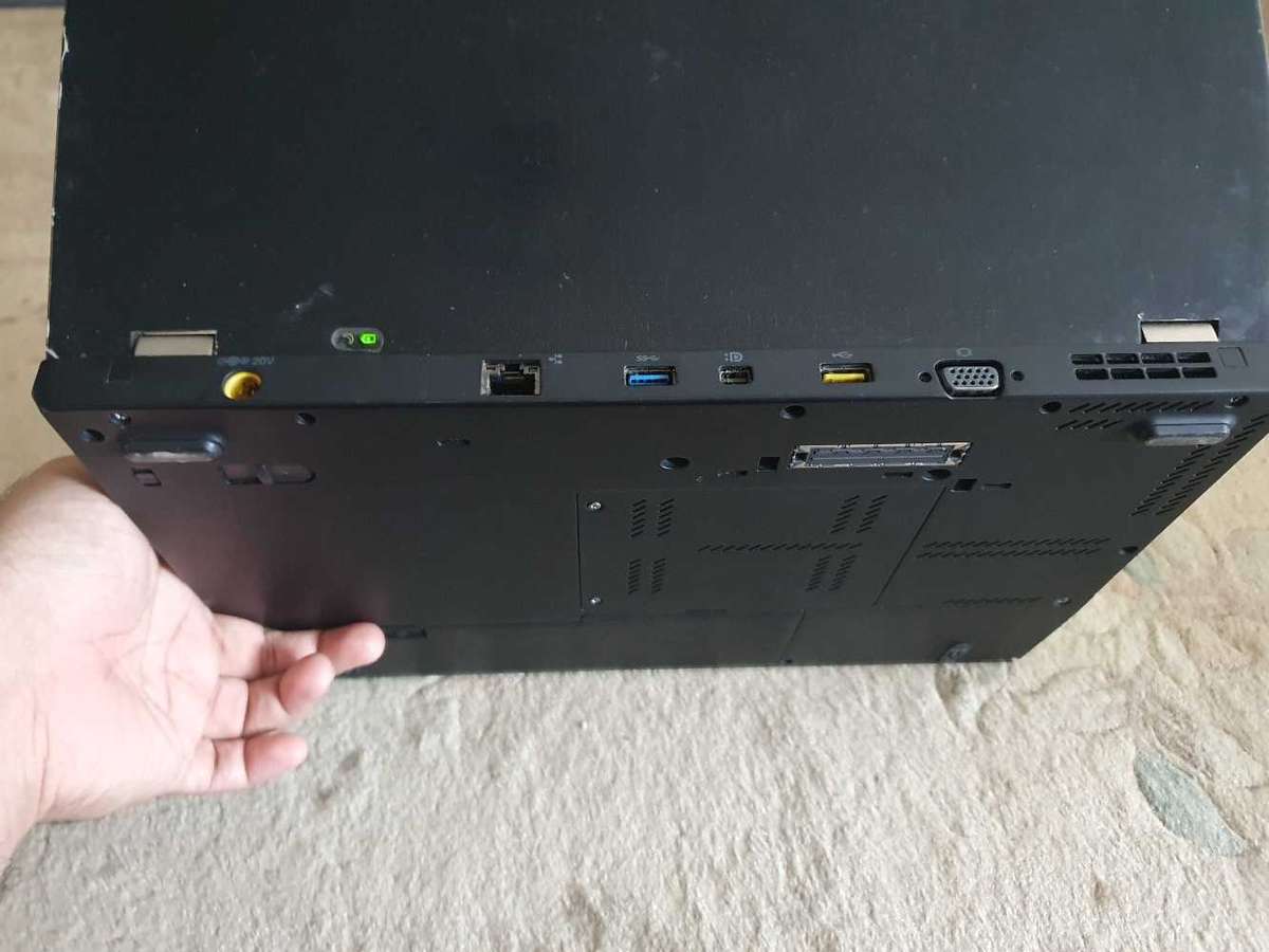 Laptop i5 3320M 6GB RAM 512 GB SSD