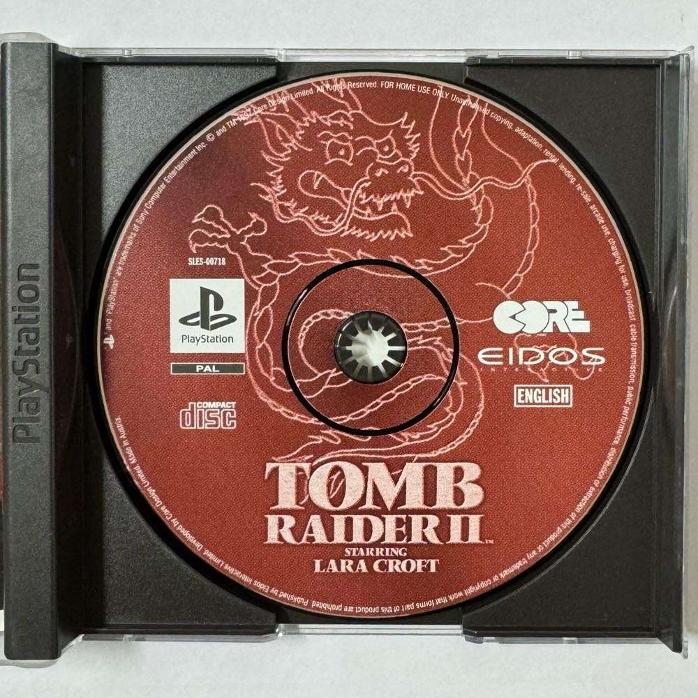 Playstation 1 : Tomb Raider Starring Lara Croft