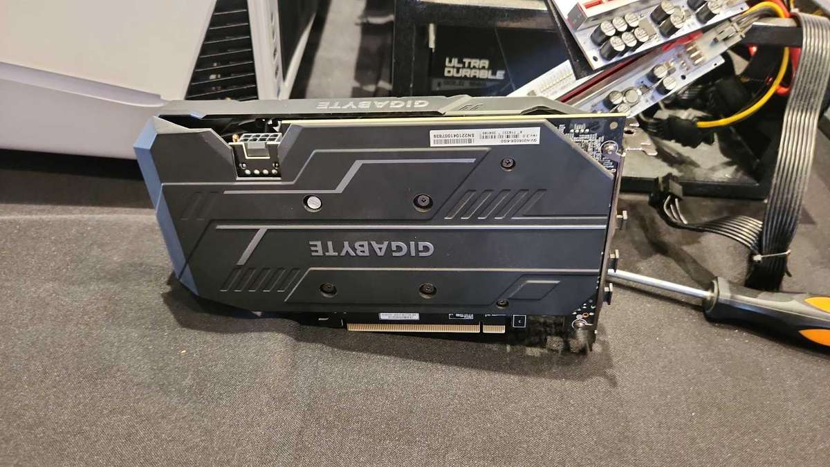 Gigabyte GeForce RTX 2060  6GB GDDR6