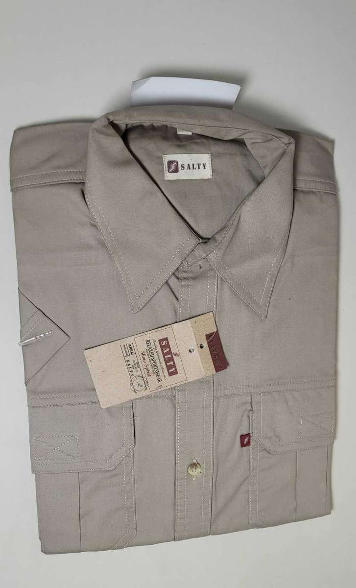 High Quality Size (S) SALTY Short-Sleeved Khaki Bush Shirts.