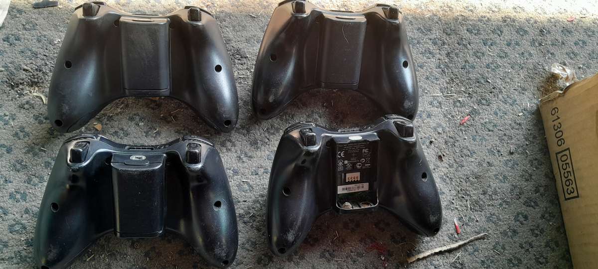 XBOX CONTROLLERS