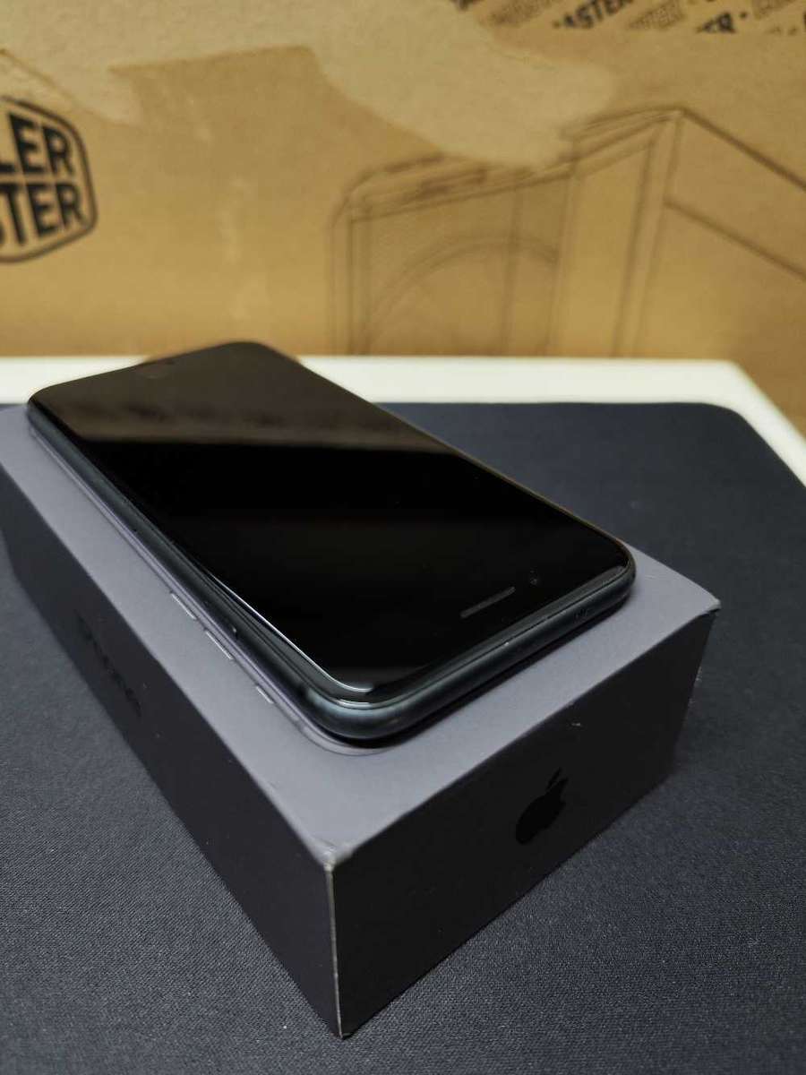 iPhone 8 SPACE GREY 64GB