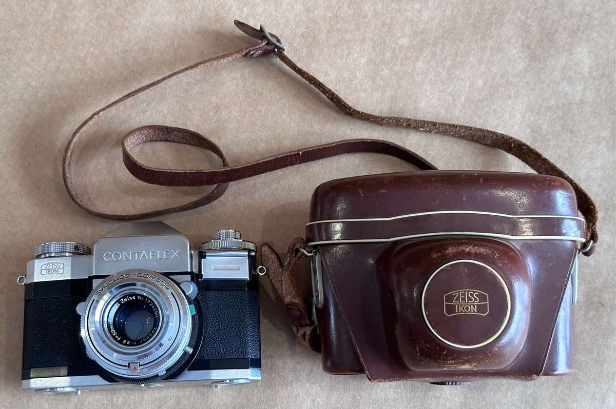 Zeiss Ikon Contaflex Synchro-Compur circa 1950s