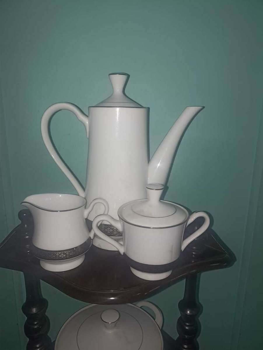 Presidential silver collection Dinner service complete