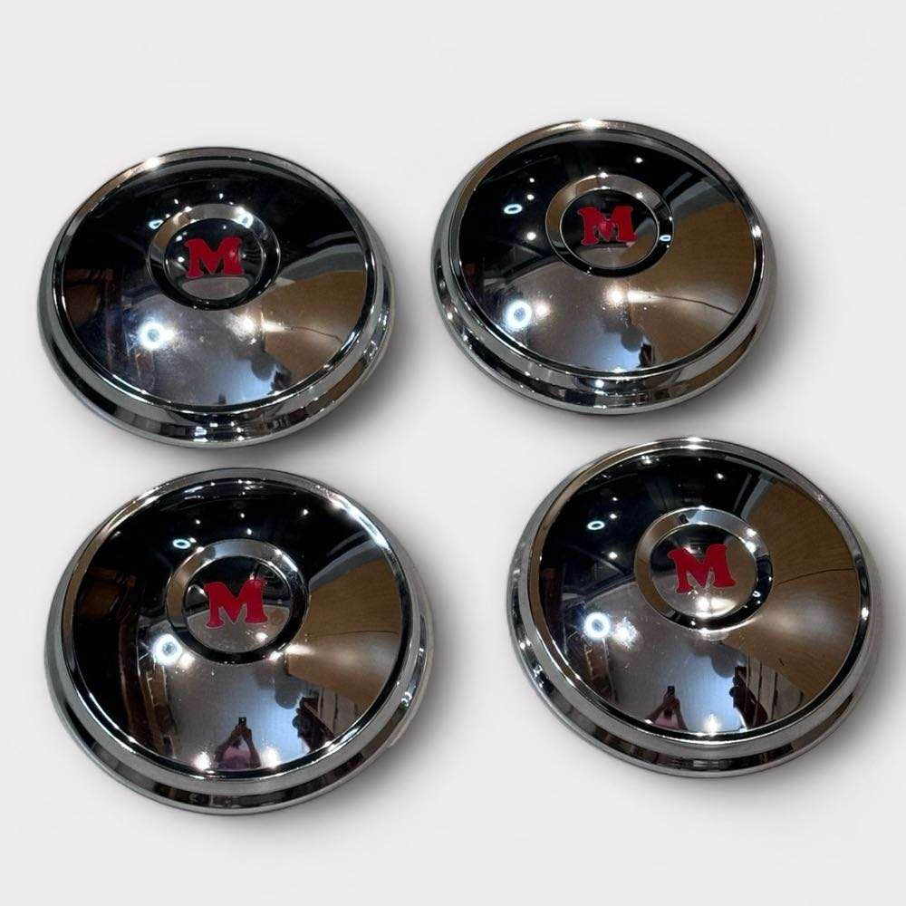 Morris Minor Hubcaps SET