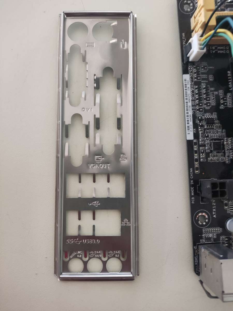 Intel Core i5 4460 Motherboard Combo**Asus H81M Motherboard**4GB DD3 Ram**Original Intel Cooler**