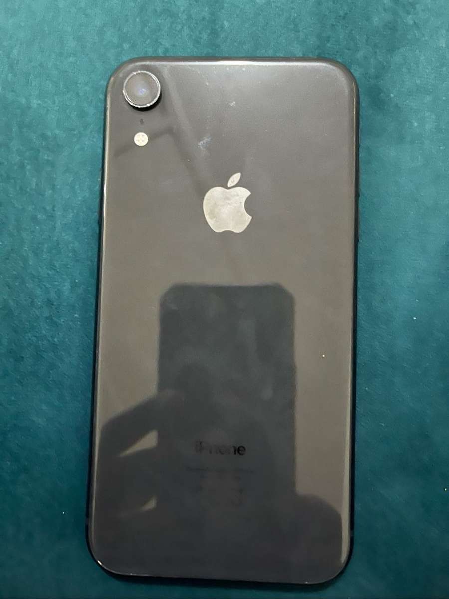 Apple iPhone XR 64GB