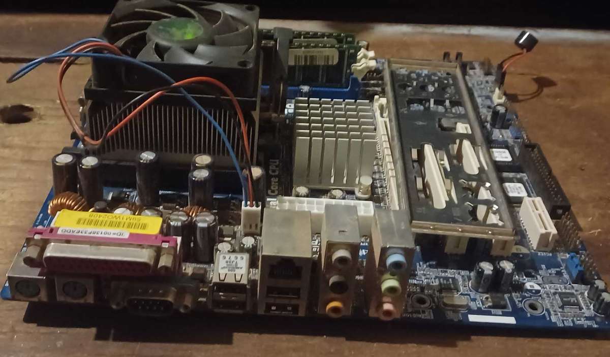 AMD CPU ,MOTHERBOARD & RAM COMBO