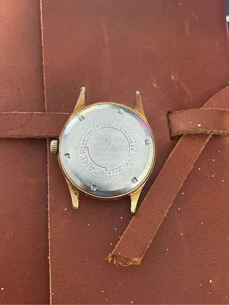 Roamer watch (R1 start)