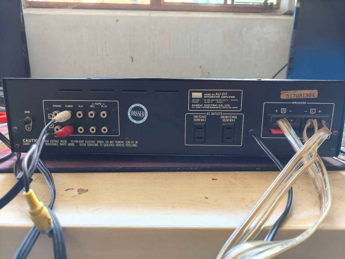 Sansui AU217 vintage amplifier
