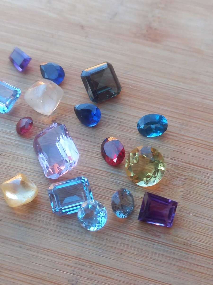Mixed of Jewellers stones