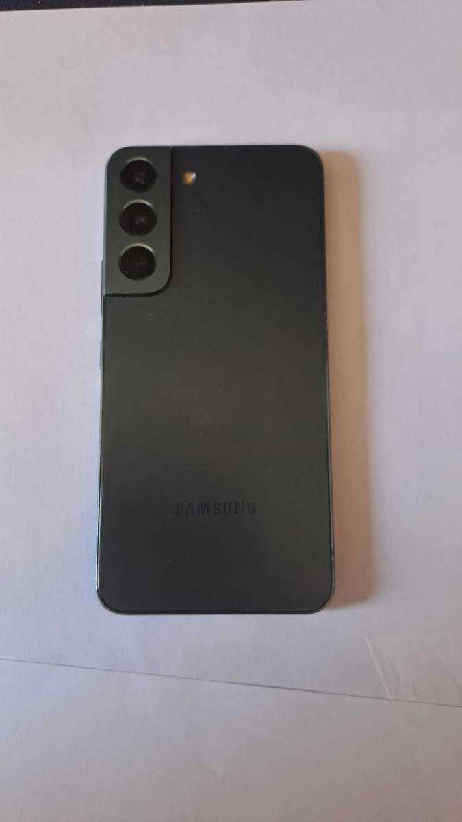 Samsung S22 Green 256GB + Cover