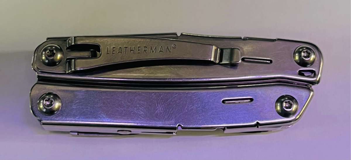 Leatherman sidekick