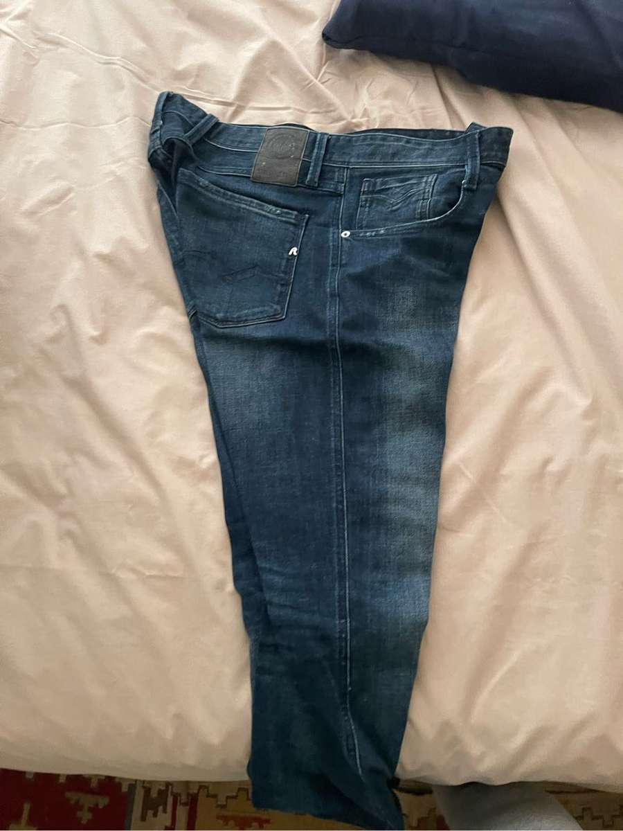 Replay anbass dark blue jeans size 32 medium great condition