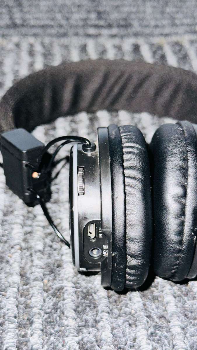 Telkom Bluetooth Headphones - For Smartphones & Laptops