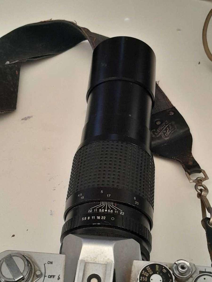 Vintage Canon FT b camera