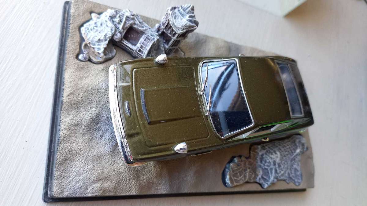 007 Aston Martin DBS - On Her Majesty`s Secret Service