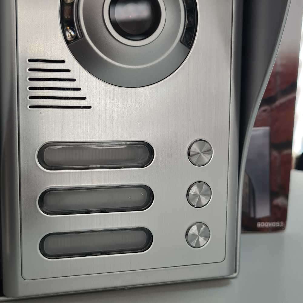 Video Outdoor camera station.