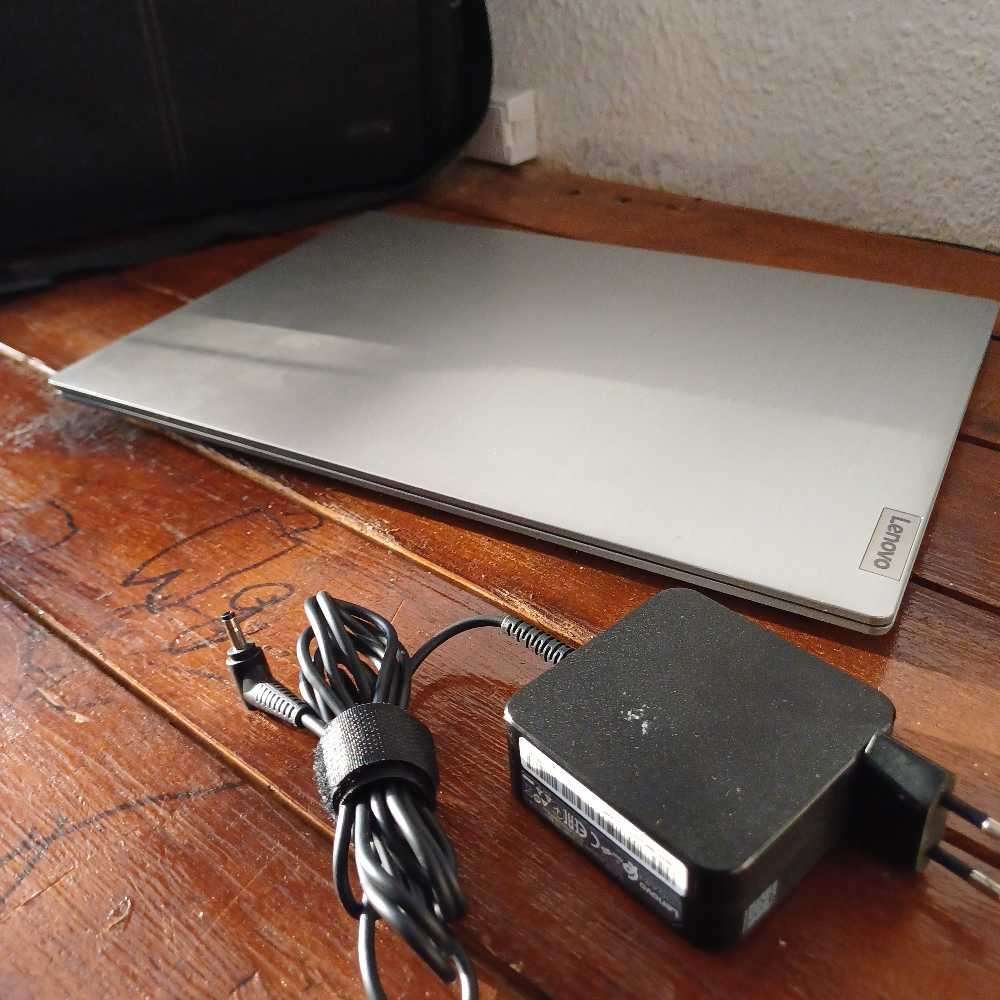 Leno IdeaPad 3 11th gen core i5