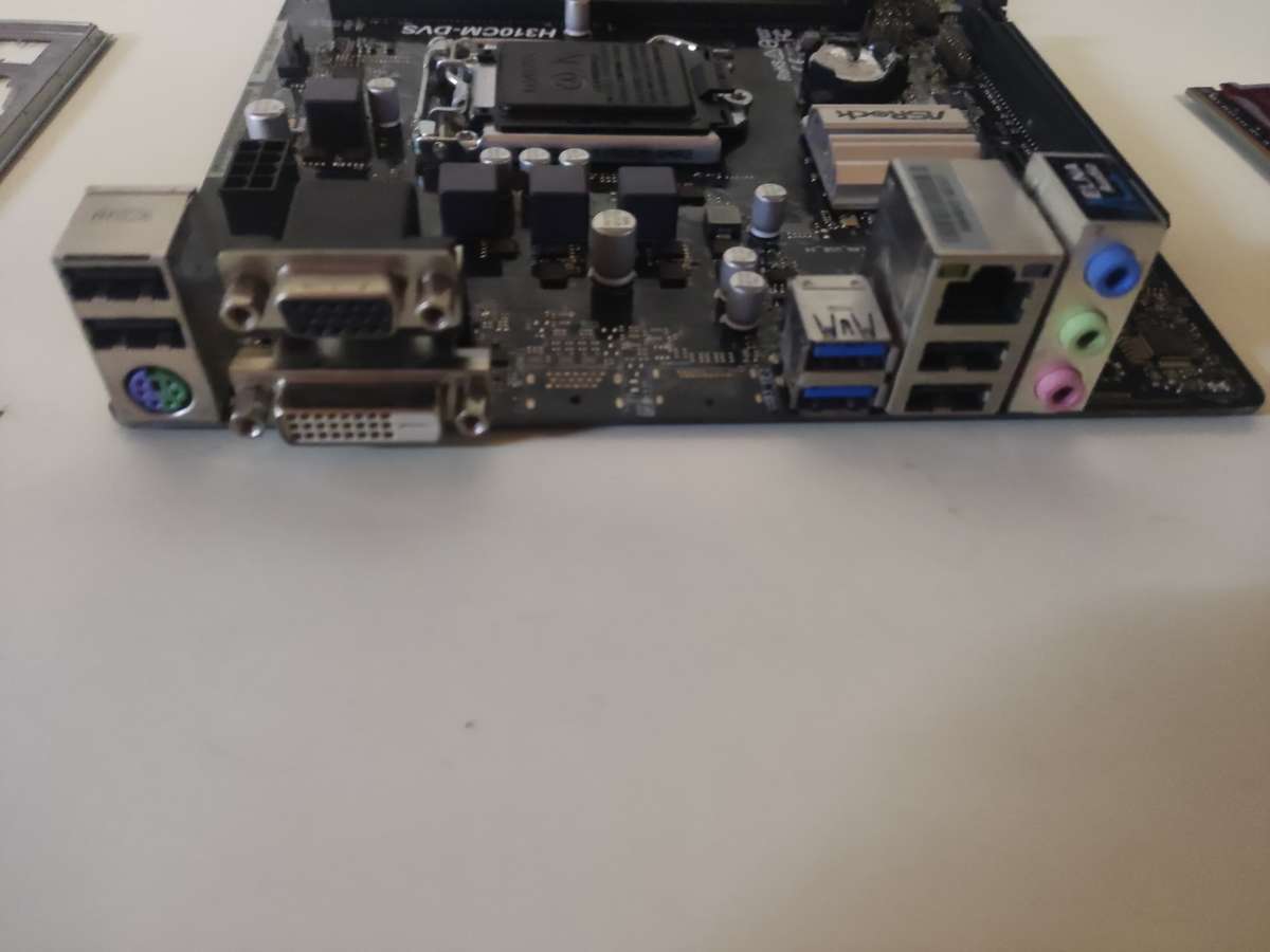 9th/8th gen ITX Motherboard**ASRock H310CM-DVS**Working Great