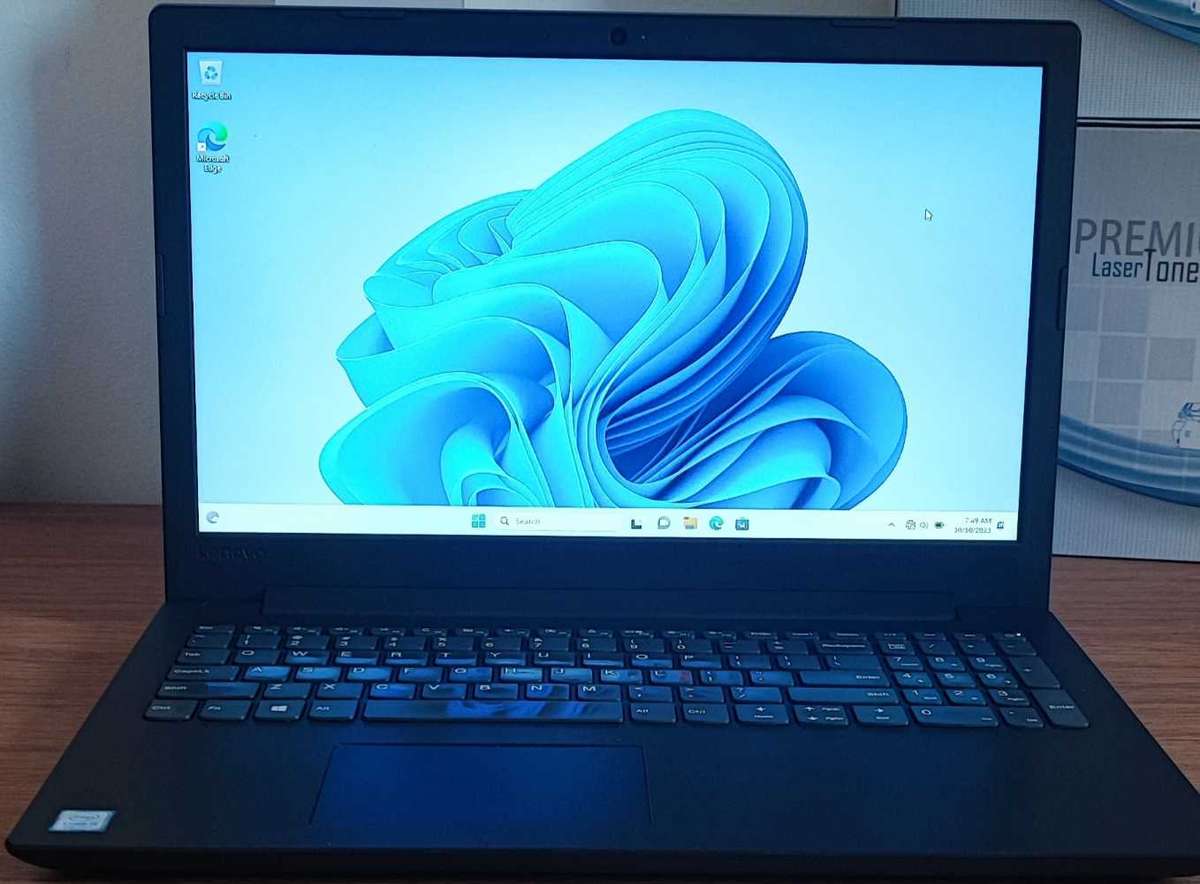 Lenovo Ideapad 81H7