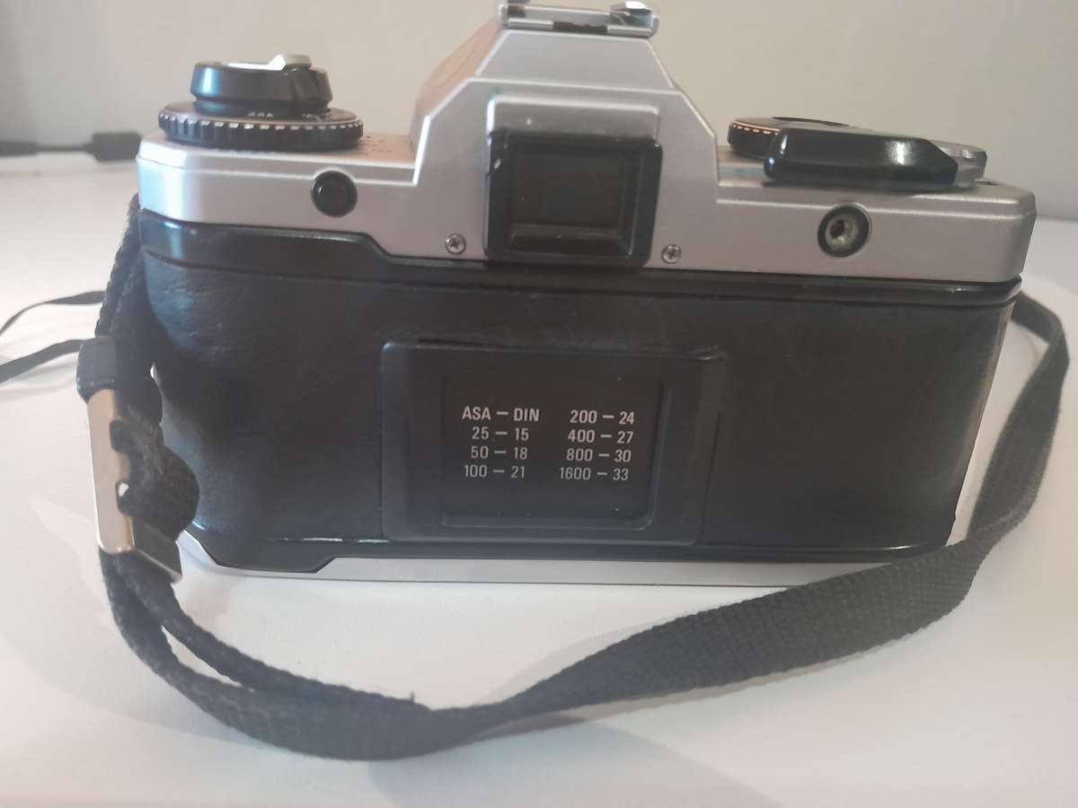 Vintage Yashica FX-D Quartz