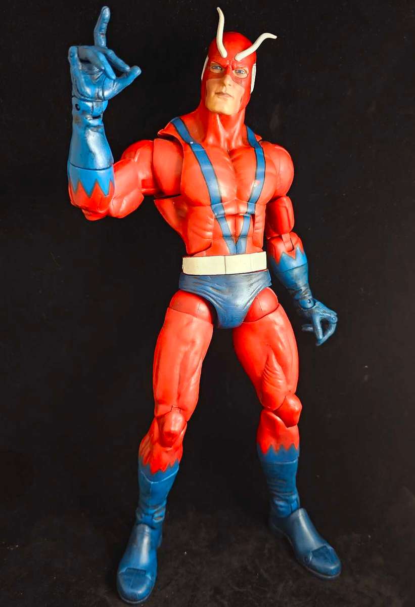 ToyBiz Marvel Legends BAF Giantman