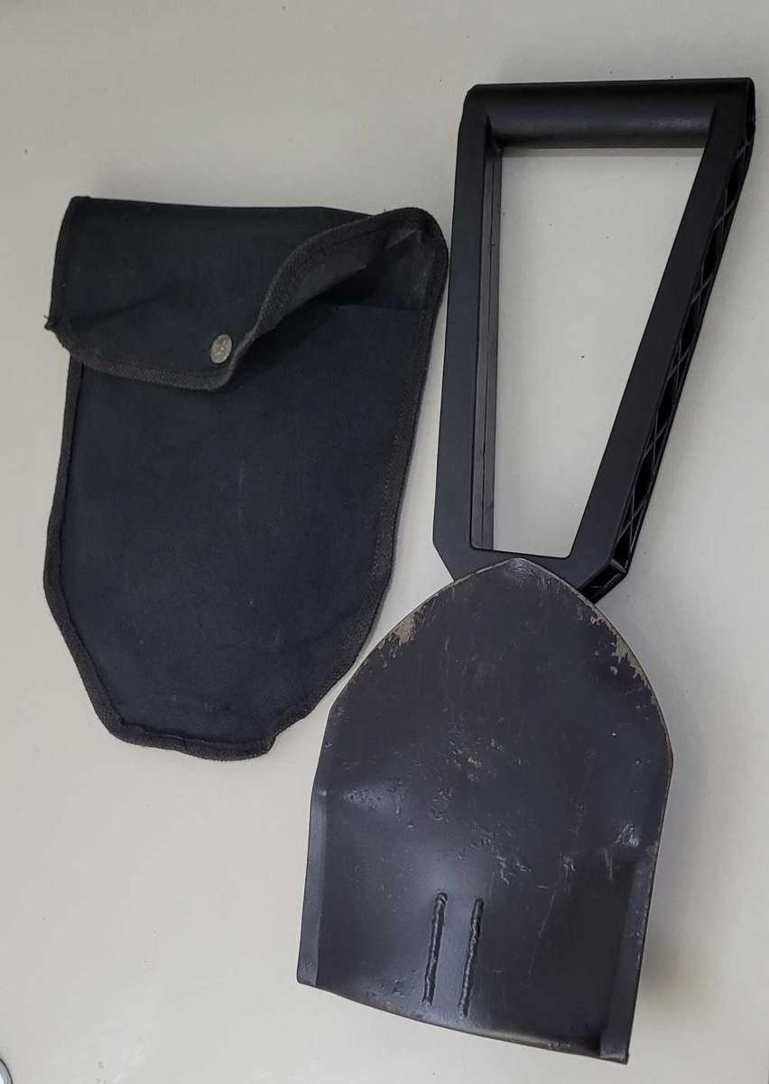 Used Foldable Shovel
