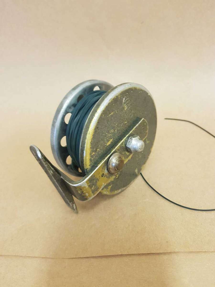 Vintage DAM GERAT fly fishing reel.