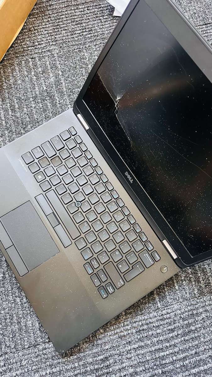DAMAGED INTRANSIT - Dell Latitude E7470 Laptop